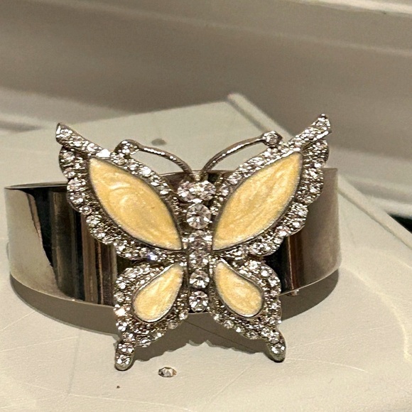 🦋 Vintage Stylish 90s Butterfly Silver and Clear Pave Crystal Cuff Bracelet 🦋✨ - Picture 5 of 11